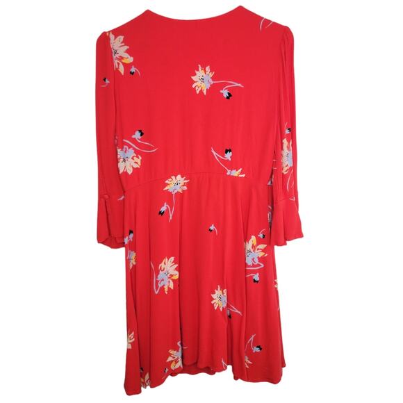 Free People Time On My Side Wrap Dress in Red Floral Sz Medium - Picture 4 of 10